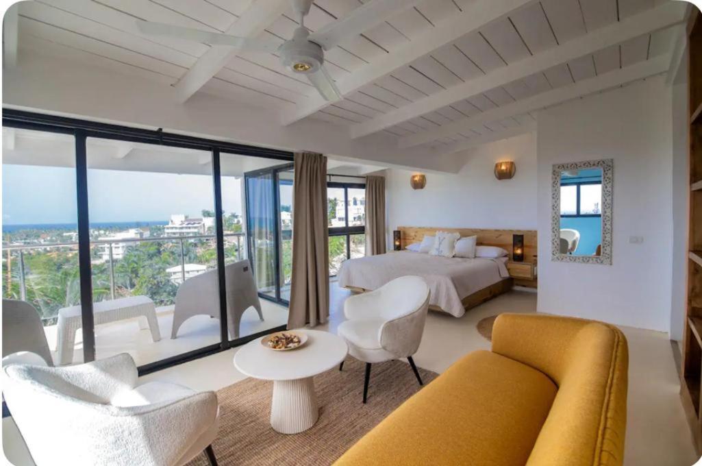 לאס טרנאס Urban Boutique Hotel מראה חיצוני תמונה